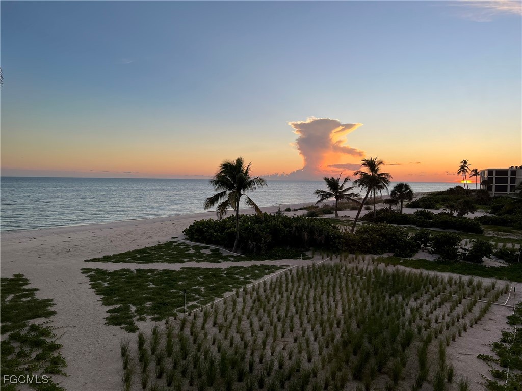 2721 W Gulf Drive #201 Sanibel FL 33957 2025011340 image32