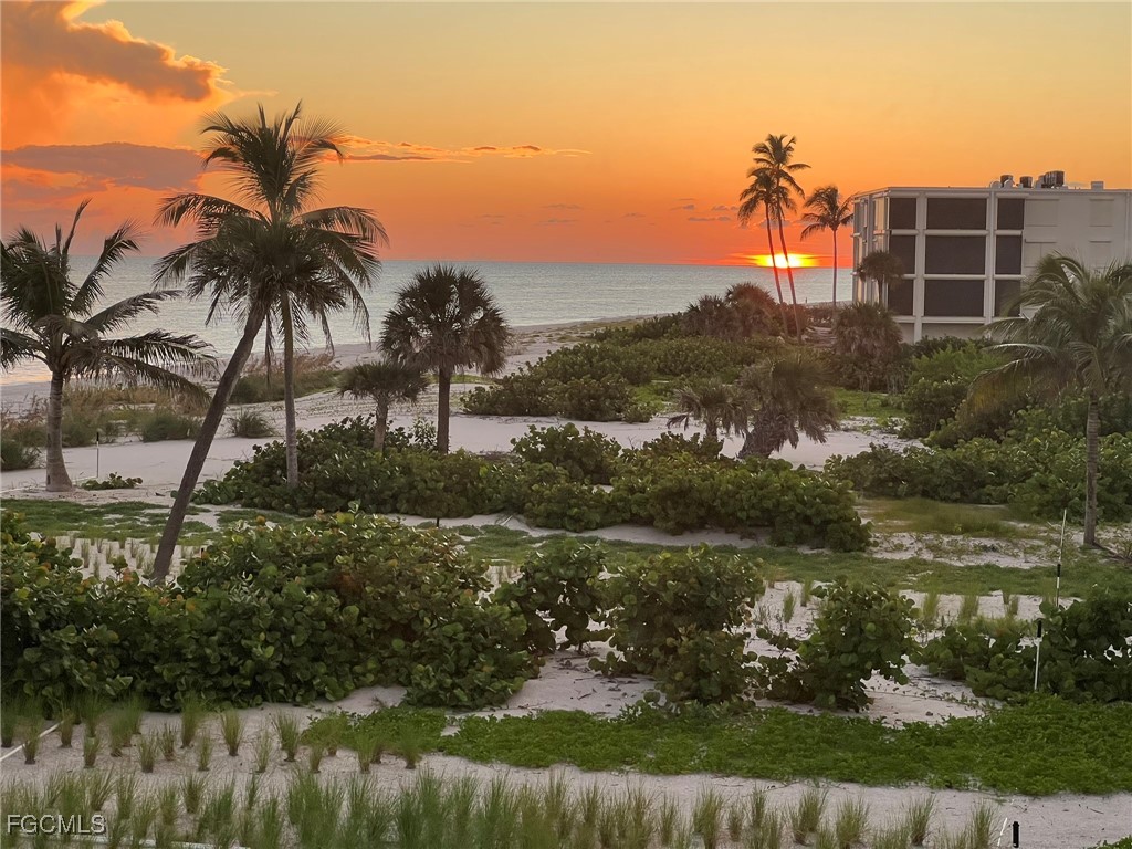 2721 W Gulf Drive #201 Sanibel FL 33957 2025011340 image40