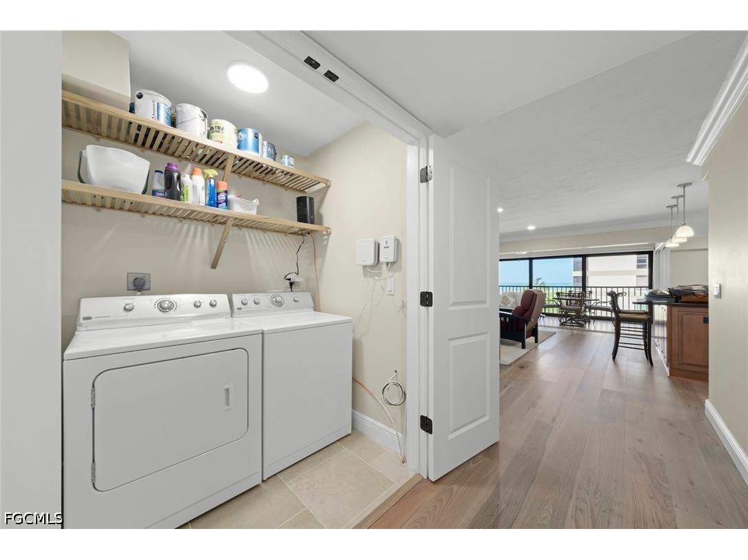 2721 W Gulf Drive #205 Sanibel FL 33957 2026021769 image33