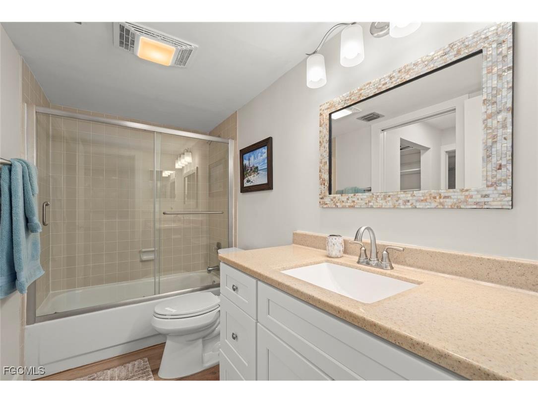 2721 W Gulf Drive #212 Sanibel FL 33957 2025021221 image17