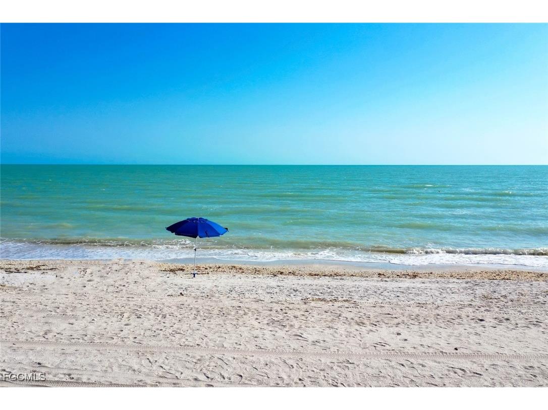 2721 W Gulf Drive #212 Sanibel FL 33957 2025021221 image25