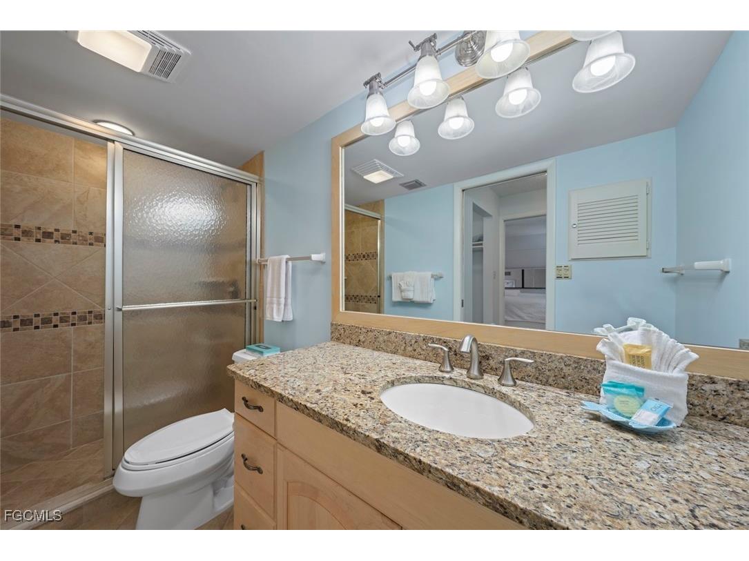 2721 W Gulf Drive #213 Sanibel FL 33957 2025017176 image27