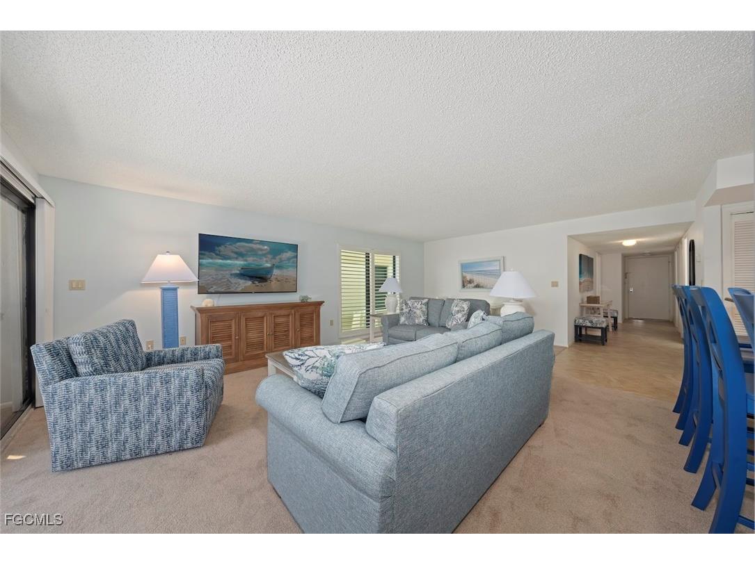 2721 W Gulf Drive #213 Sanibel FL 33957 2025017176 image4