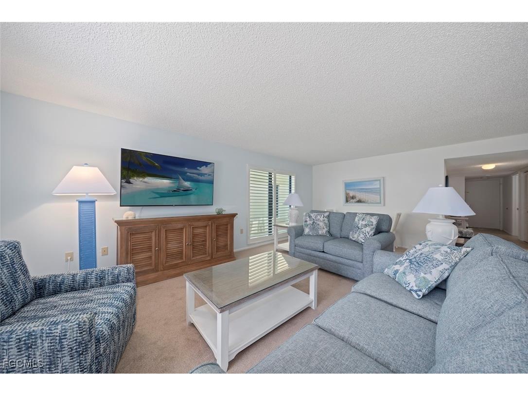 2721 W Gulf Drive #213 Sanibel FL 33957 2025017176 image6