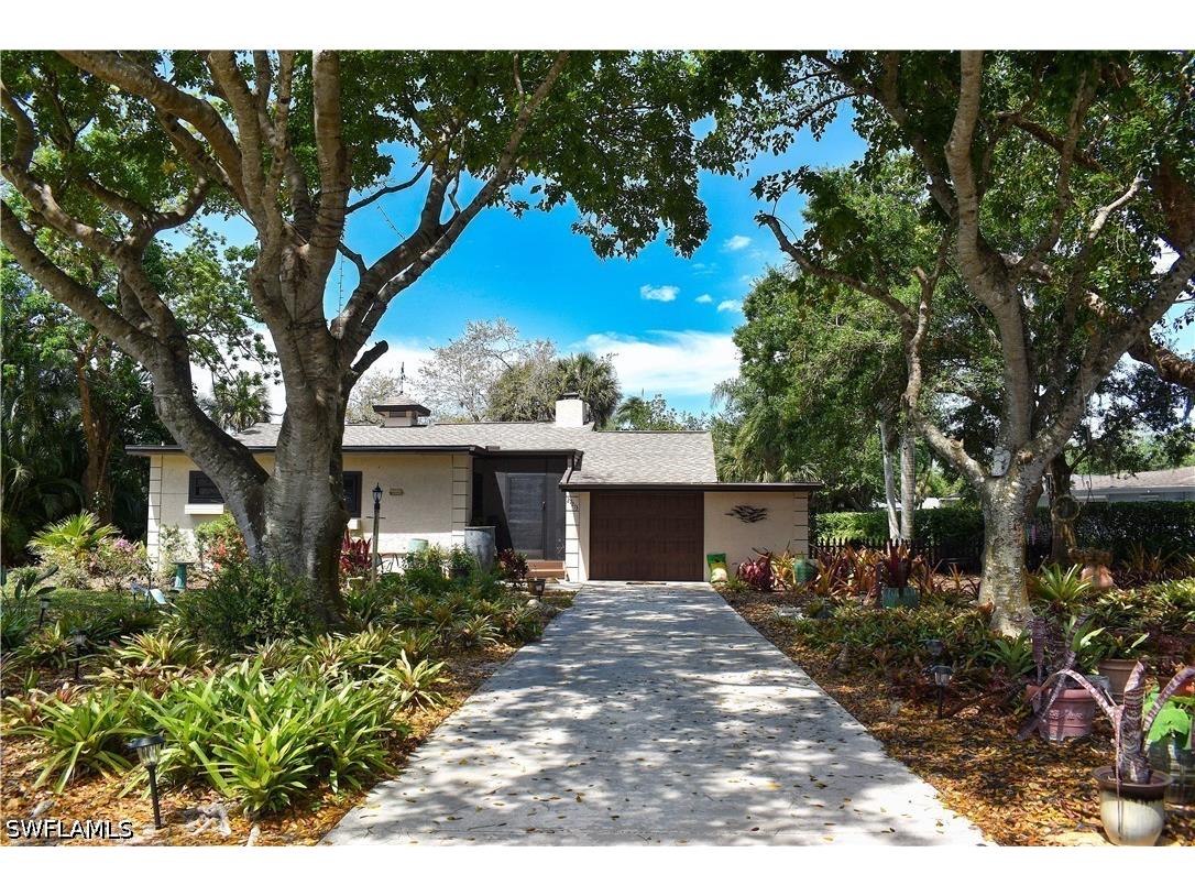 27213 Rio Vista Circle Bonita Springs FL 34135 226015155 image2