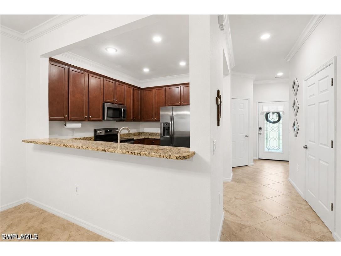 2722 Citrus Street Naples FL 34120 226024858 image5