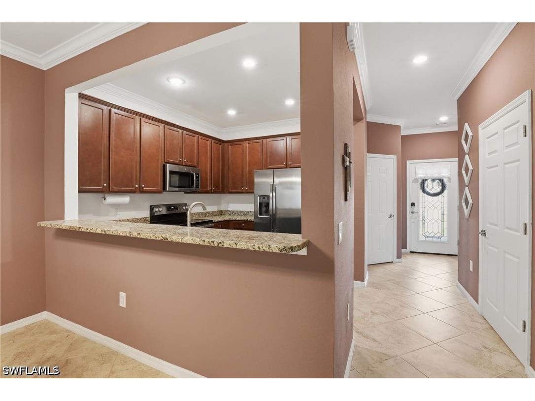 2722 Citrus Street Naples FL 34120 226024858 image6