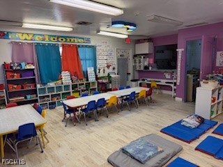 2722 SE Santa Barbara Place Cape Coral FL 33904 2025015173 image6