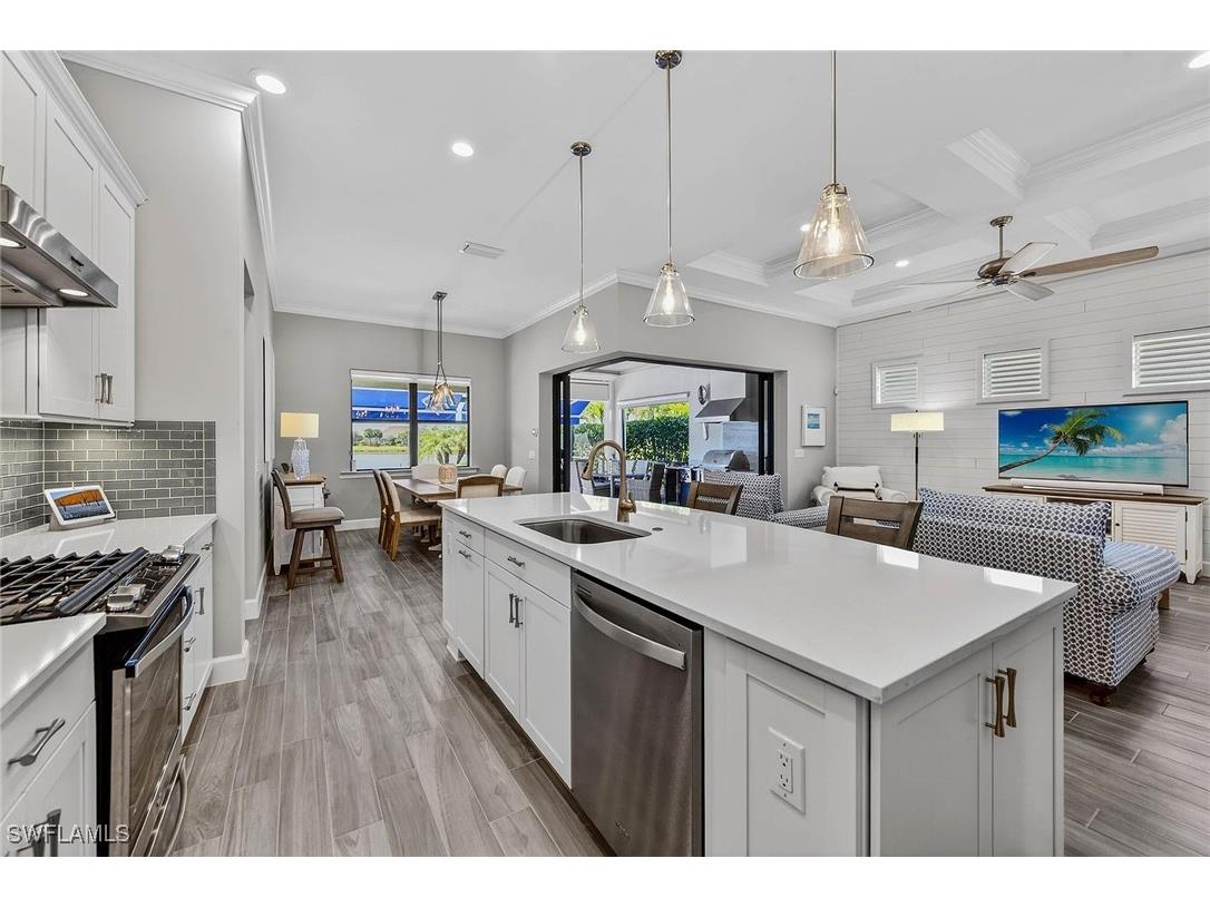 2723 Amaranda Court Naples FL 34114 225083870 image9