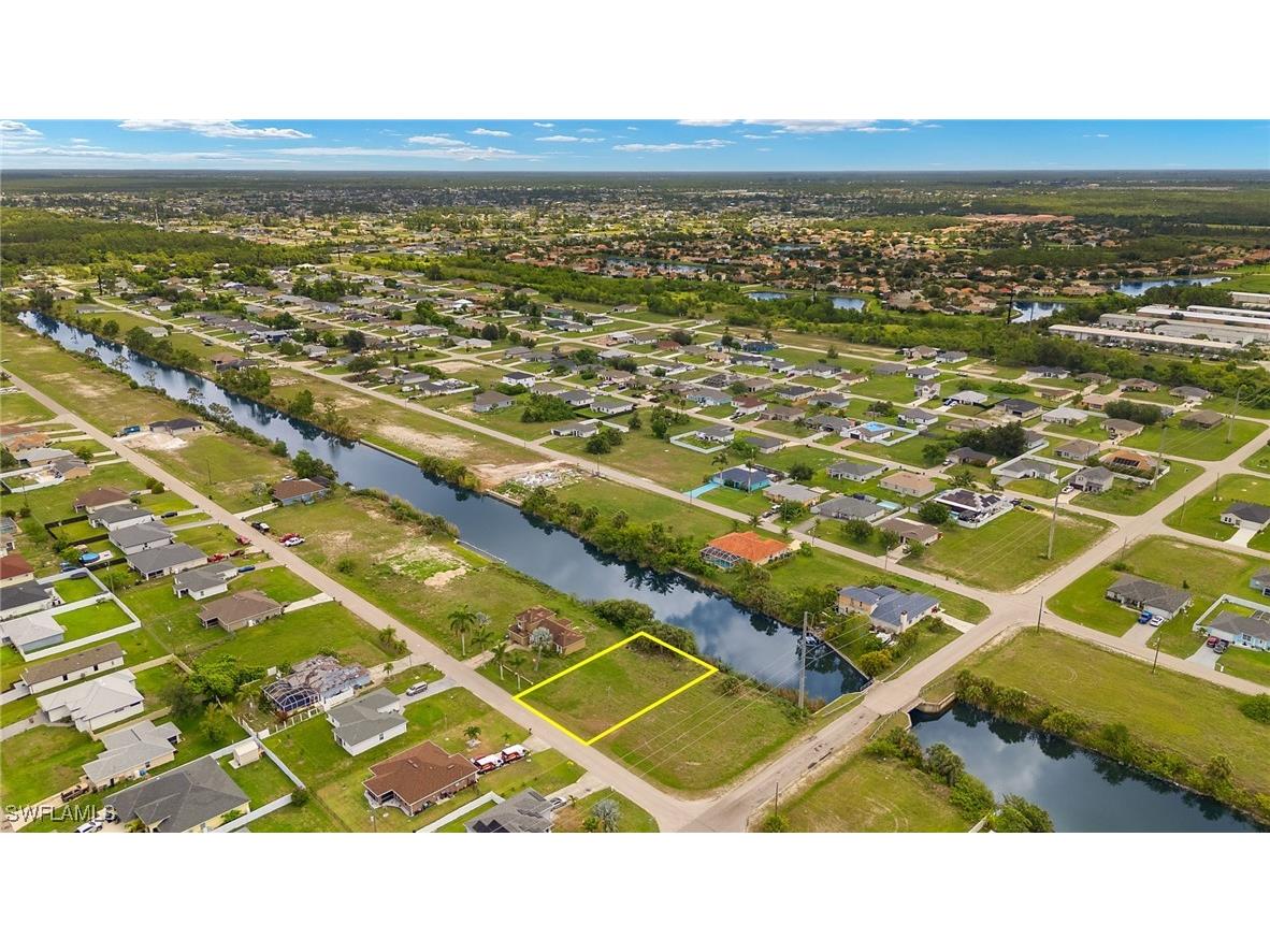 2723 NE 5th Place Cape Coral FL 33909 225052944 image5