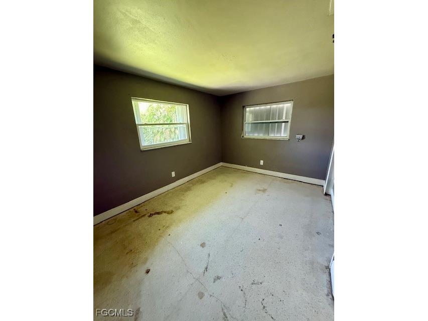 2723 SE 16th Place Cape Coral FL 33904 2025011402 image12