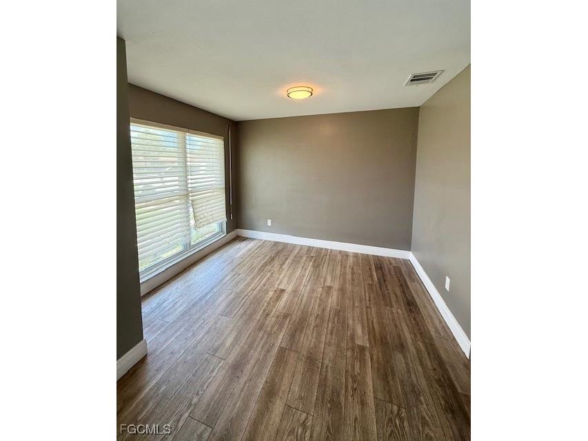 2723 SE 16th Place Cape Coral FL 33904 2025011402 image5