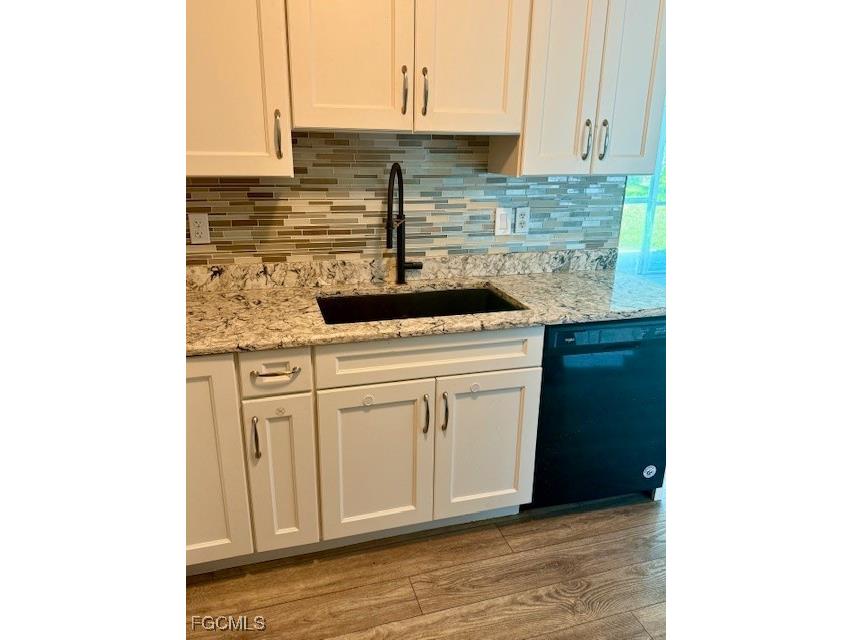 2723 SE 16th Place Cape Coral FL 33904 2025011402 image8