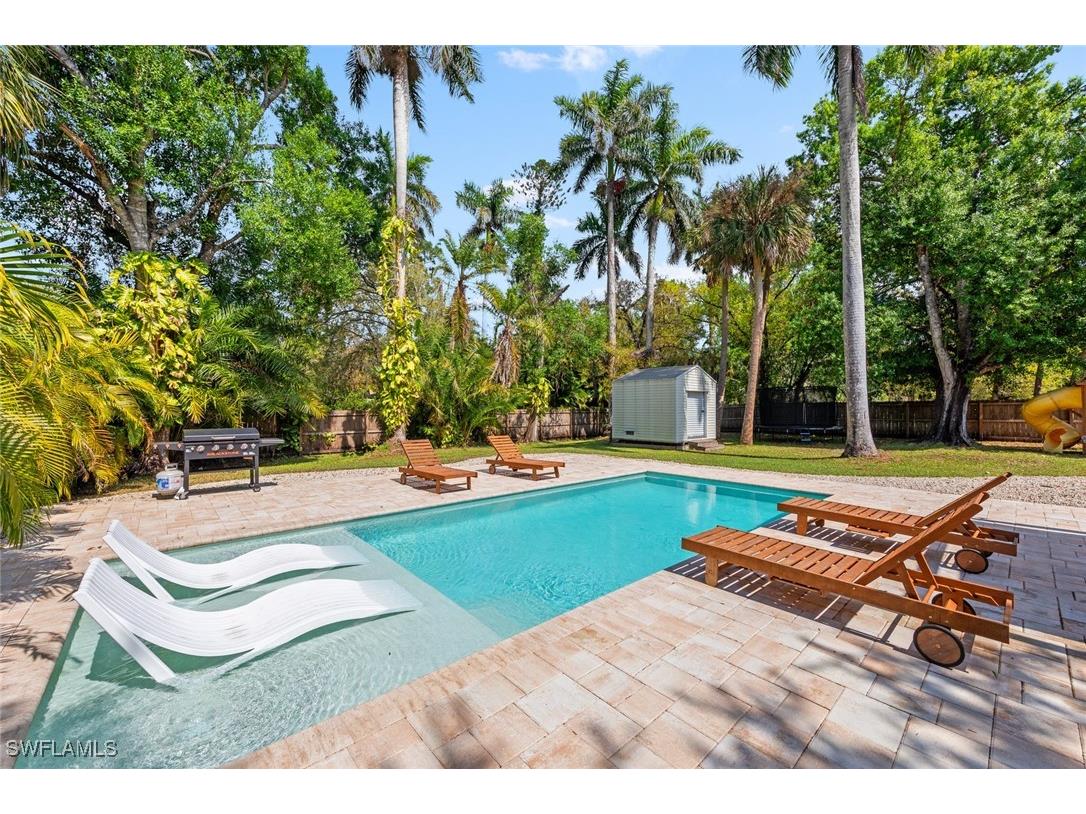 2723 Second Street Fort Myers FL 33916 225031633 image1