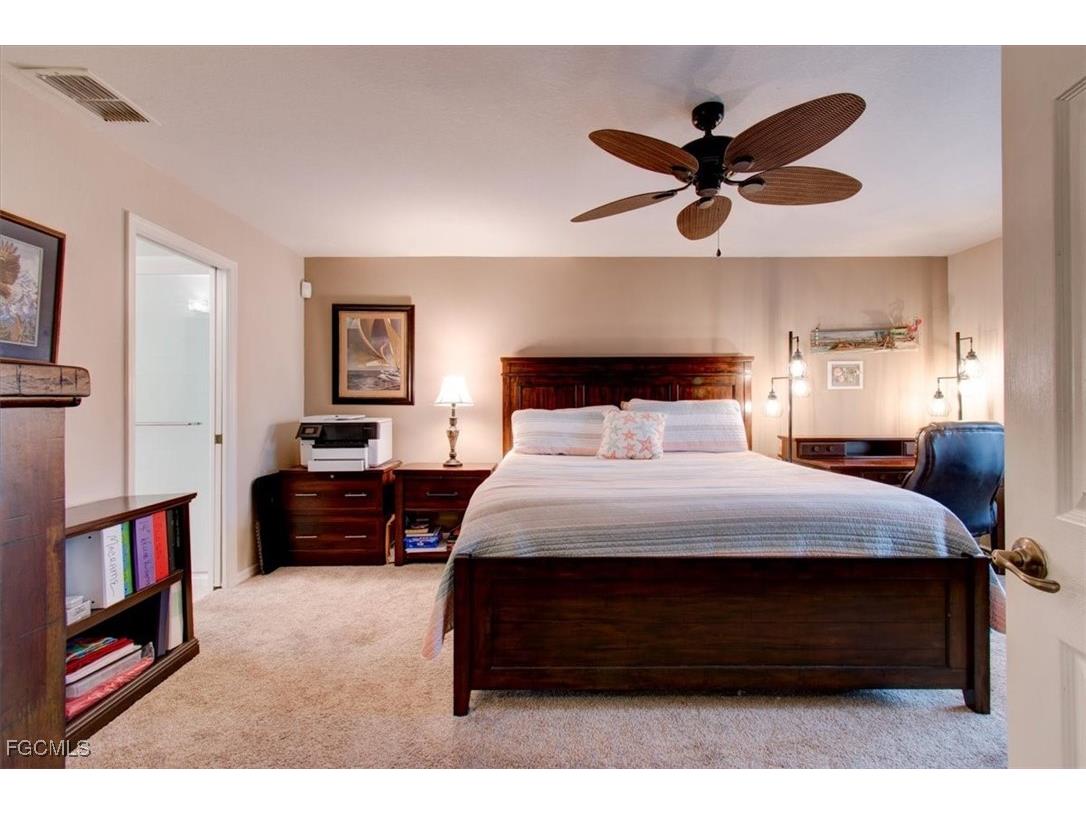 2723 Van Buren Parkway Cape Coral FL 33993 2026000441 image20