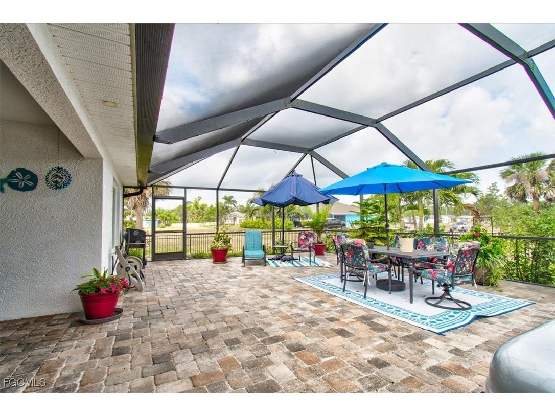2723 Van Buren Parkway Cape Coral FL 33993 2026000441 image27