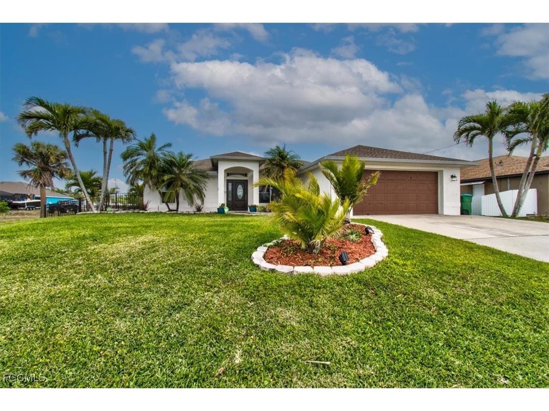 2723 Van Buren Parkway Cape Coral FL 33993 2026000441 image32