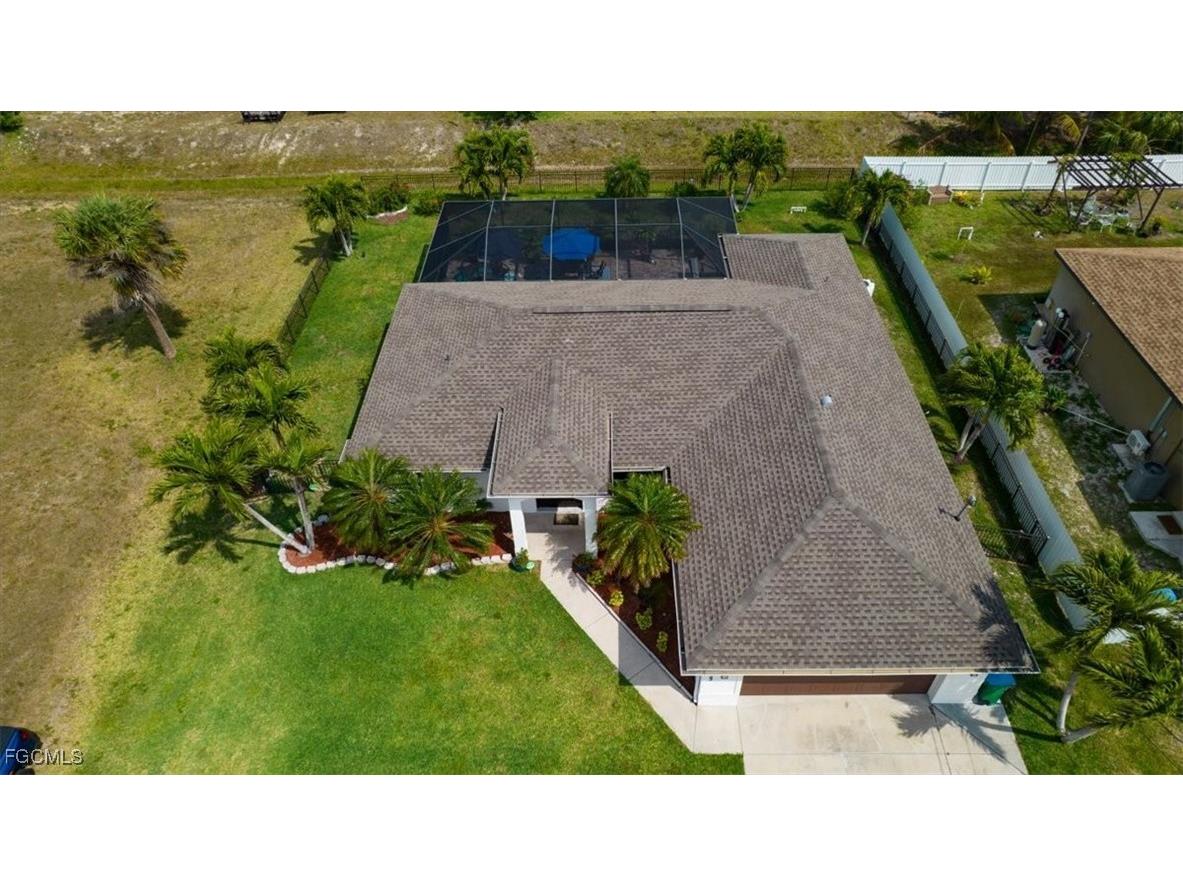 2723 Van Buren Parkway Cape Coral FL 33993 2026000441 image37