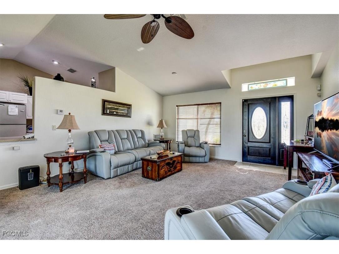 2723 Van Buren Parkway Cape Coral FL 33993 2026000441 image8