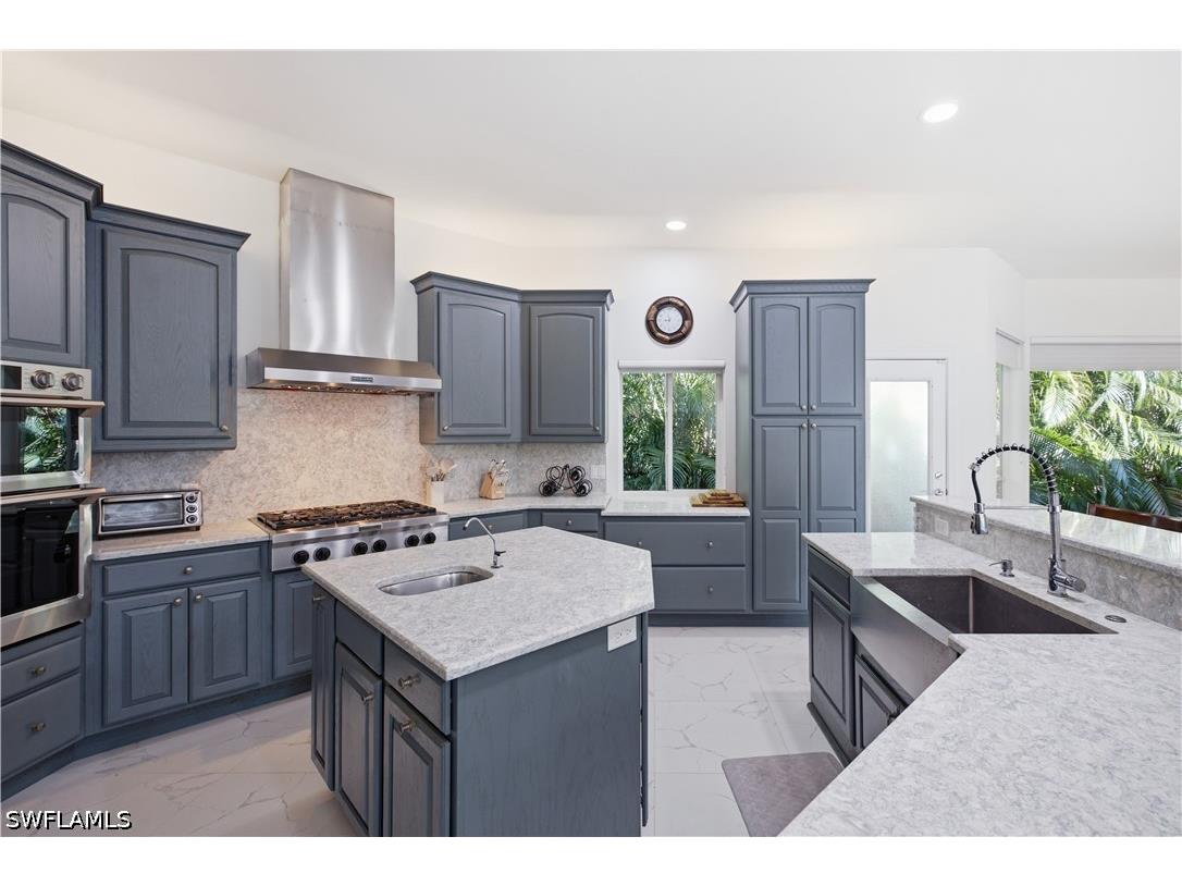 27231 Lakeway Court Bonita Springs FL 34134 226025230 image3