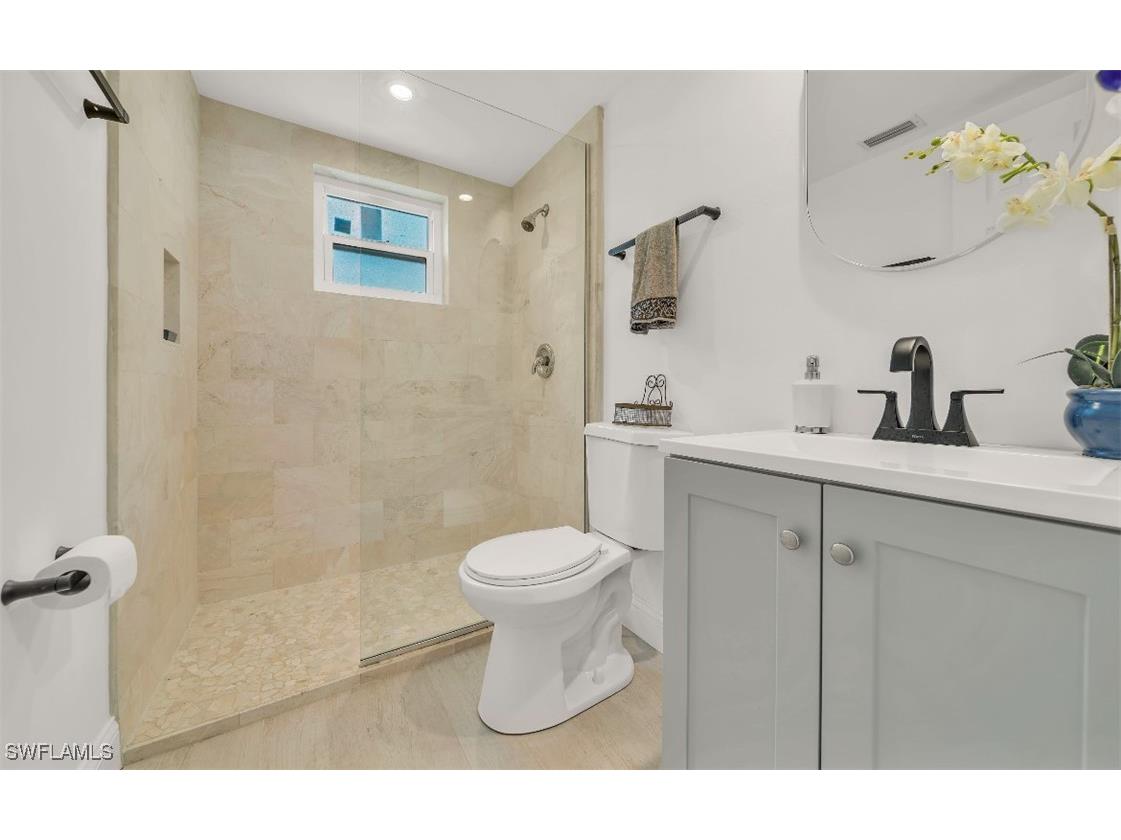 27237 Rio Vista Circle Bonita Springs FL 34135 225062034 image45