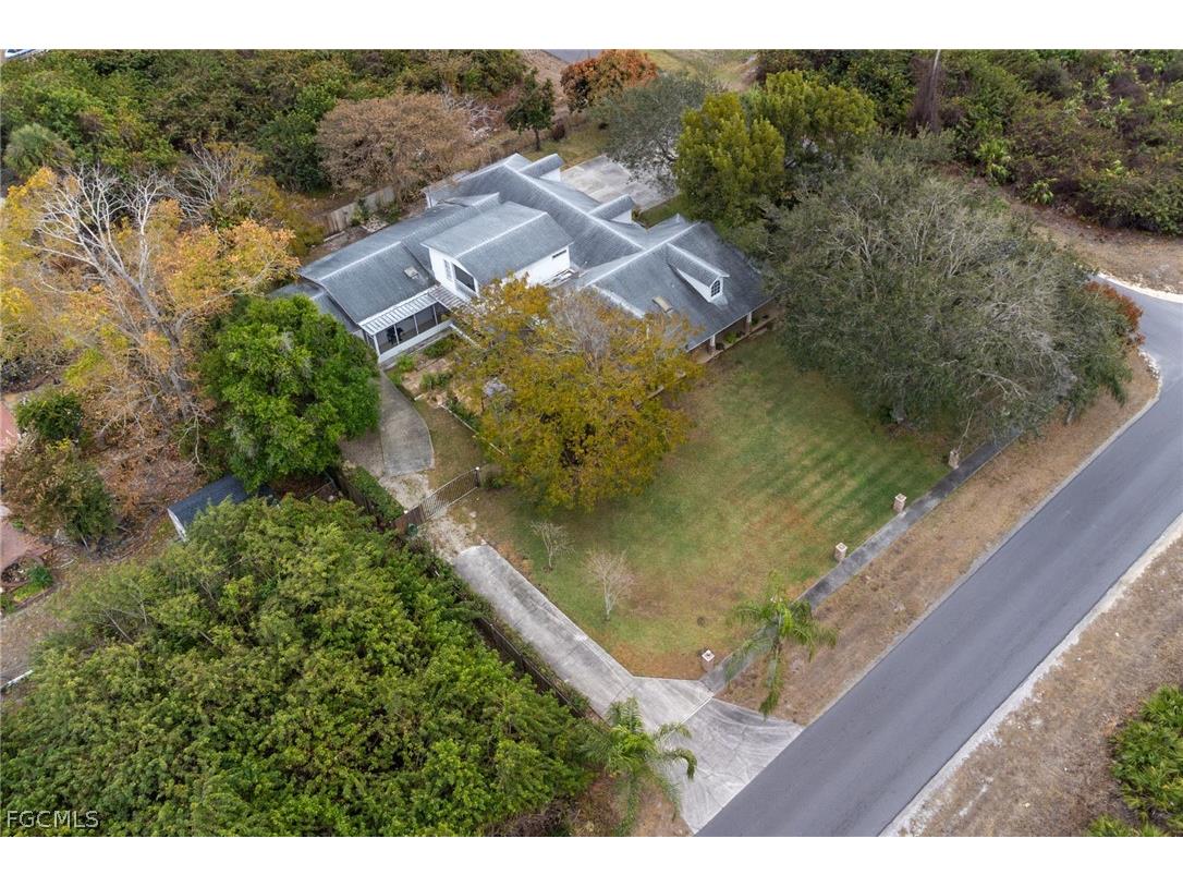 2724 3rd Street SW Lehigh Acres FL 33976 2026007758 image27