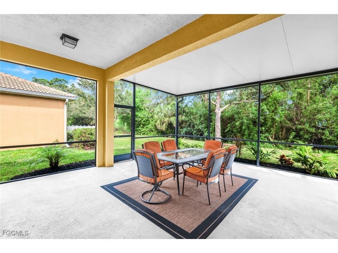 2724 Blue Cypress Lake Court Cape Coral FL 33909 2025013631 image27