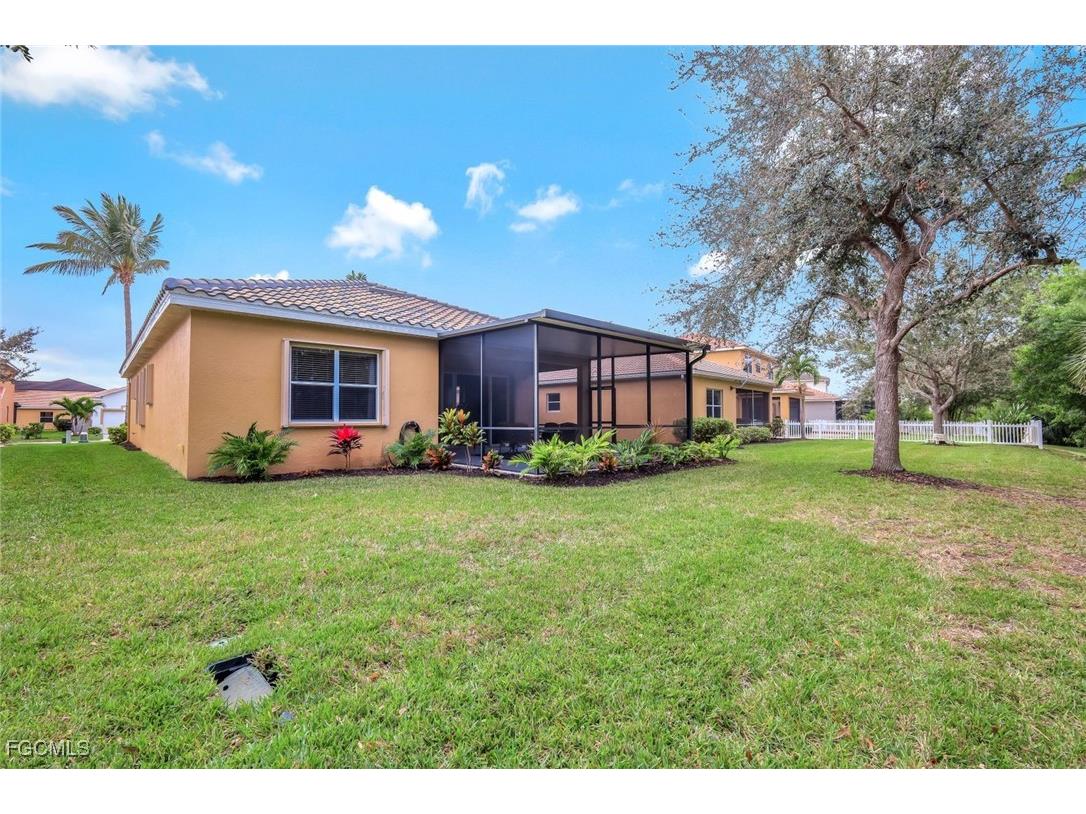 2724 Blue Cypress Lake Court Cape Coral FL 33909 2025013631 image29