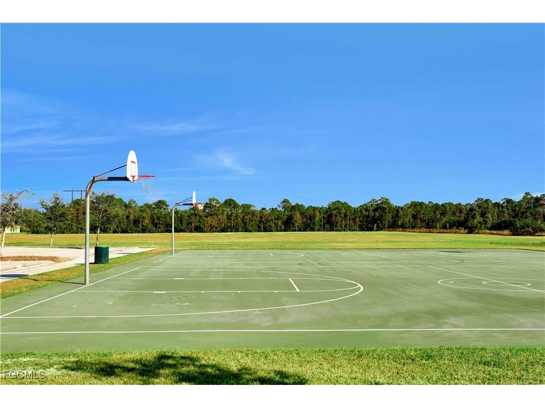 2724 Blue Cypress Lake Court Cape Coral FL 33909 2025013631 image30