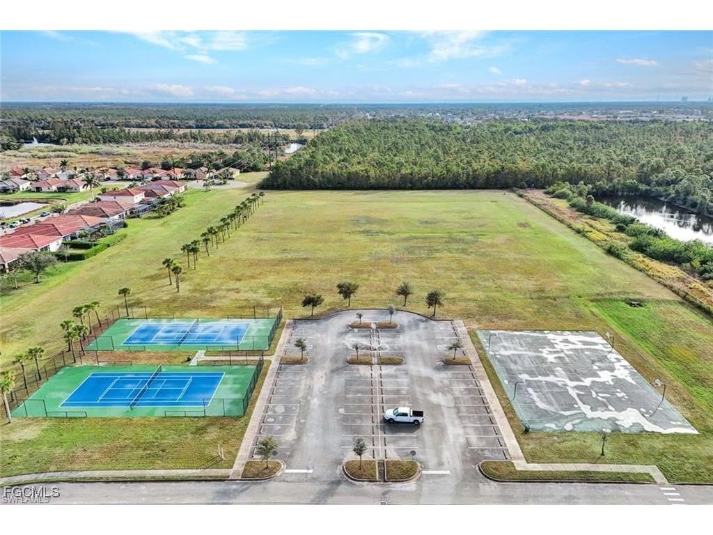 2724 Blue Cypress Lake Court Cape Coral FL 33909 2025013631 image36