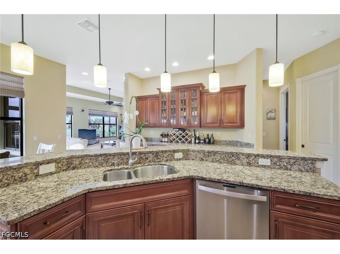 2724 Gleason Parkway Cape Coral FL 33914 2026008183 image13