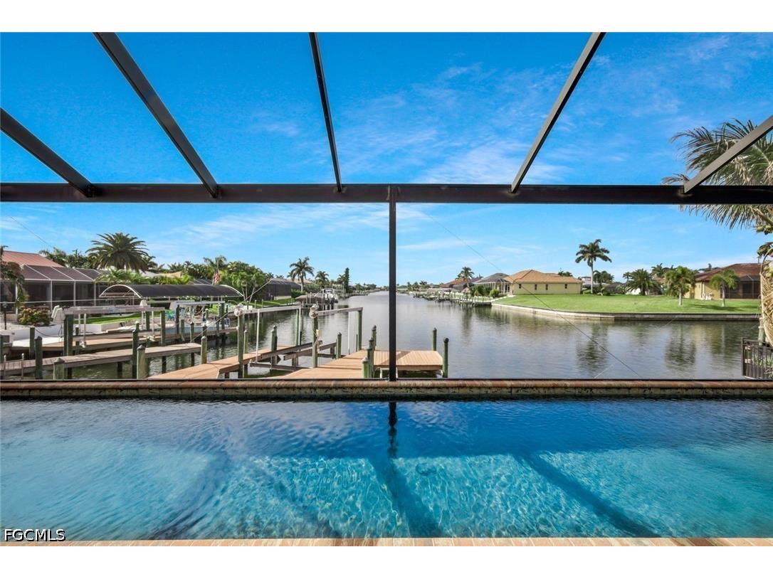 2724 Gleason Parkway Cape Coral FL 33914 2026008183 image2