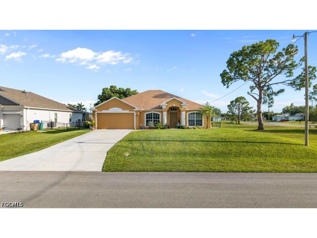 2724 NW 21st Terrace Cape Coral FL 33993 2026020240 image1