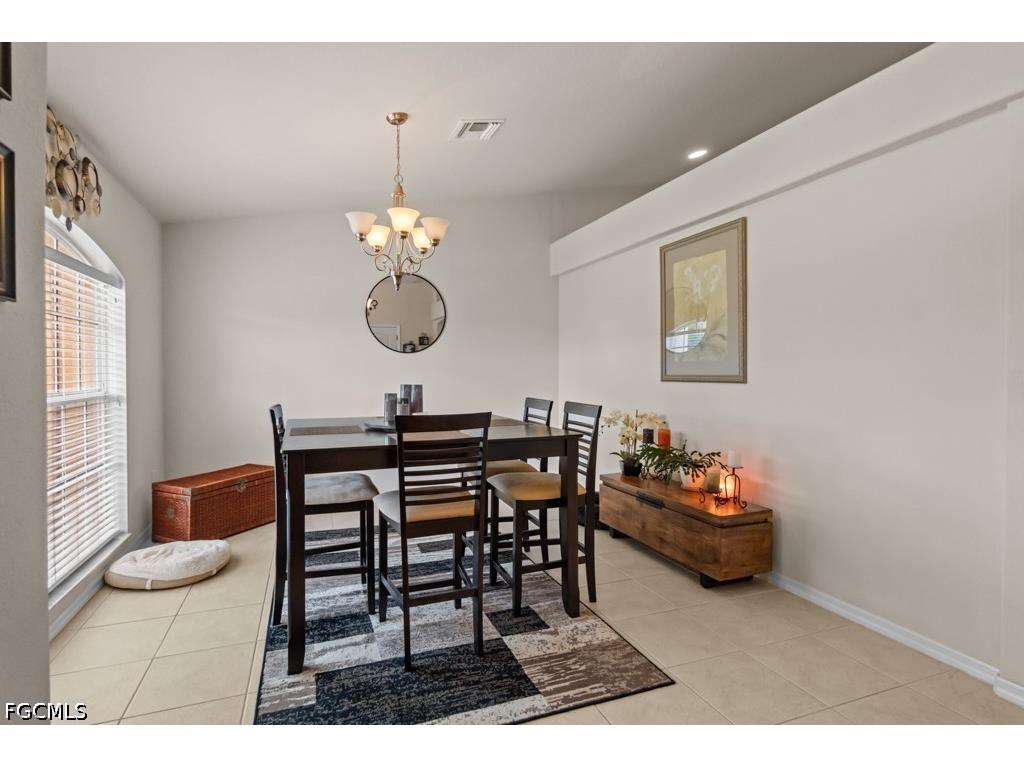 2724 NW 21st Terrace Cape Coral FL 33993 2026020240 image10