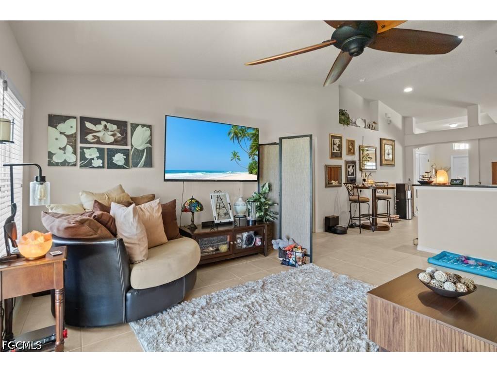 2724 NW 21st Terrace Cape Coral FL 33993 2026020240 image16