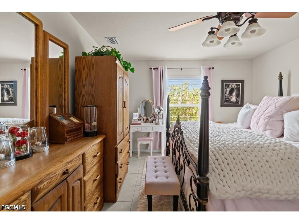 2724 NW 21st Terrace Cape Coral FL 33993 2026020240 image20