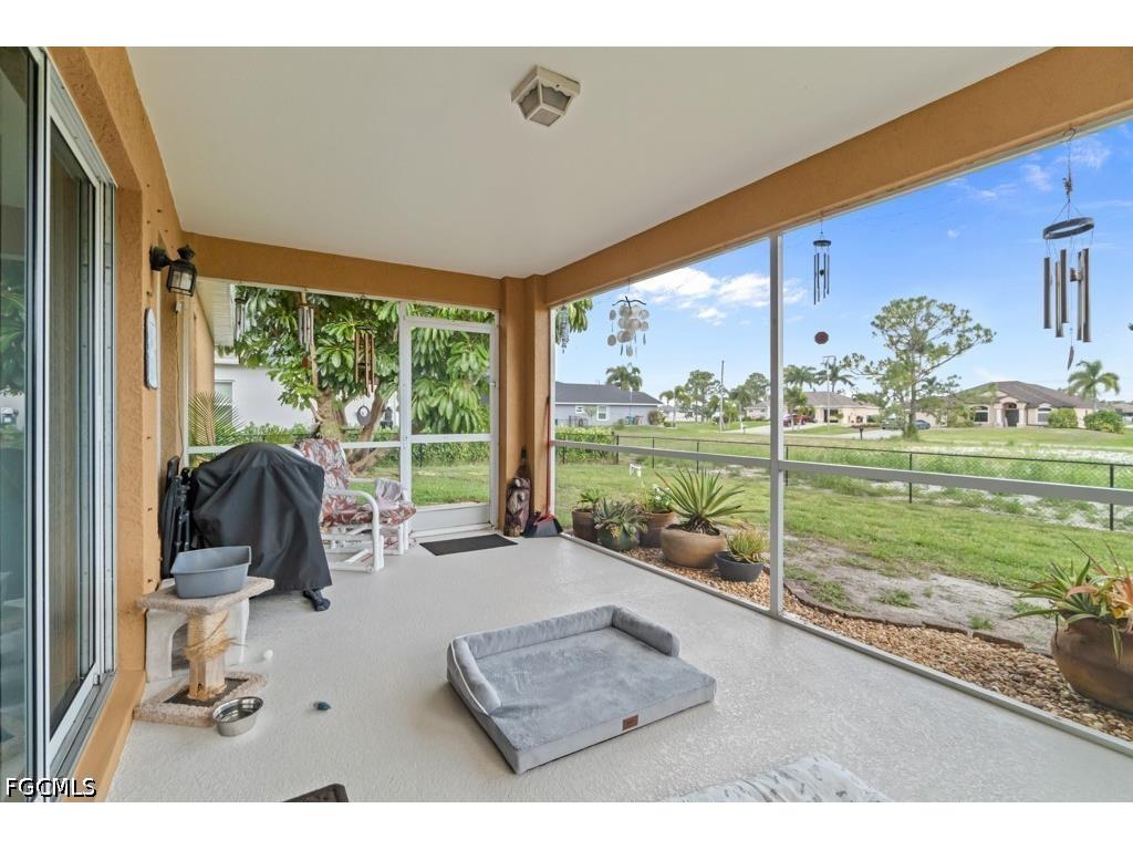 2724 NW 21st Terrace Cape Coral FL 33993 2026020240 image33