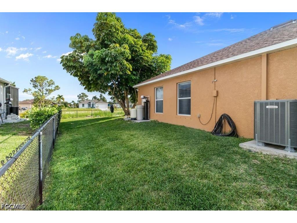 2724 NW 21st Terrace Cape Coral FL 33993 2026020240 image38