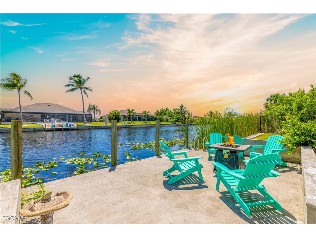 2724 SW 1st Terrace Cape Coral FL 33991 224098910 image2