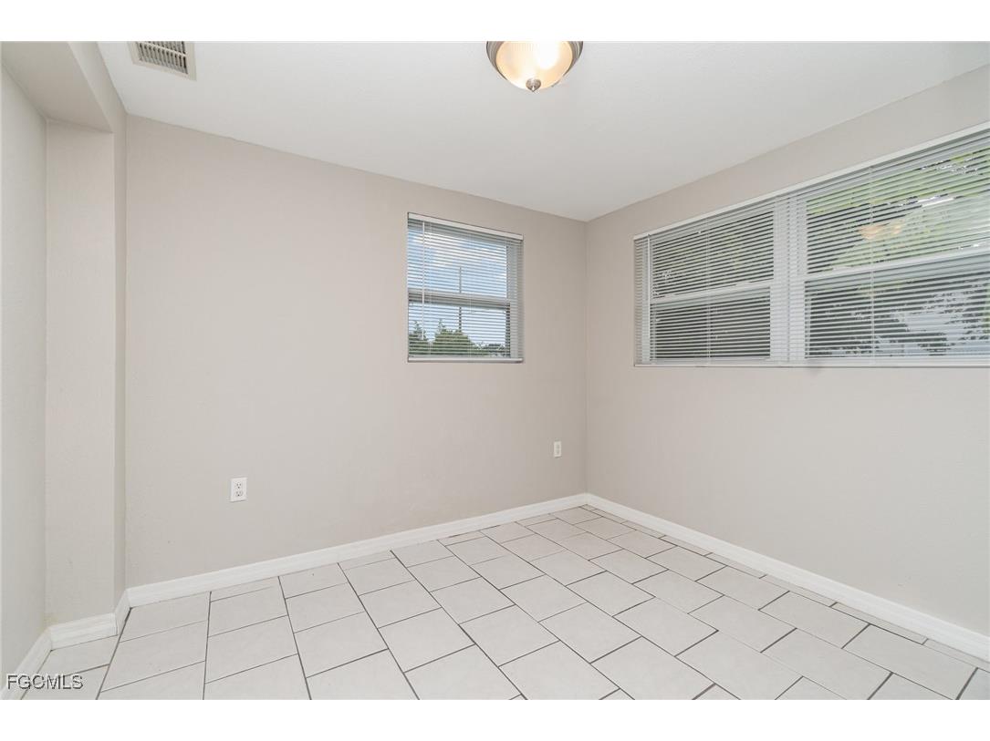 27245 Washington Street Punta Gorda FL 33983 2025004637 image10