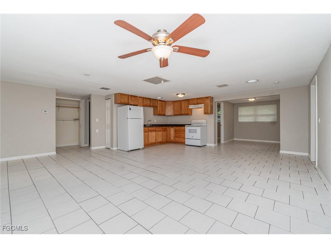 27245 Washington Street Punta Gorda FL 33983 2025004637 image5