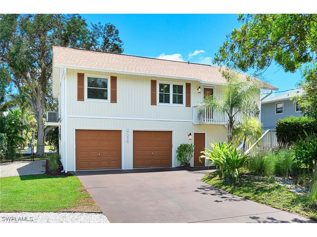 27248 Barbarosa Street Bonita Springs FL 34135 223062041 image1