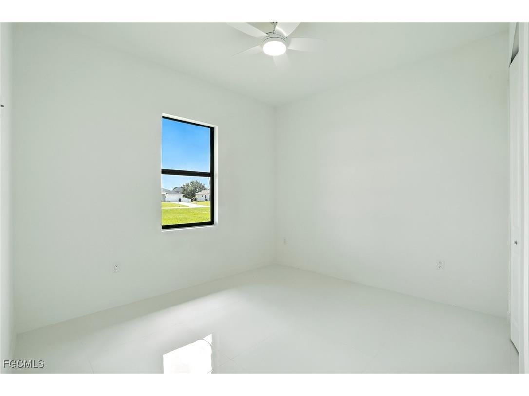 2725 Embers Parkway W Cape Coral FL 33993 2025003829 image22
