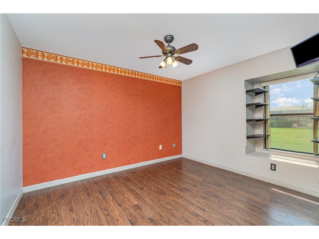 2725 SW 28th Place Cape Coral FL 33914 2025009100 image18