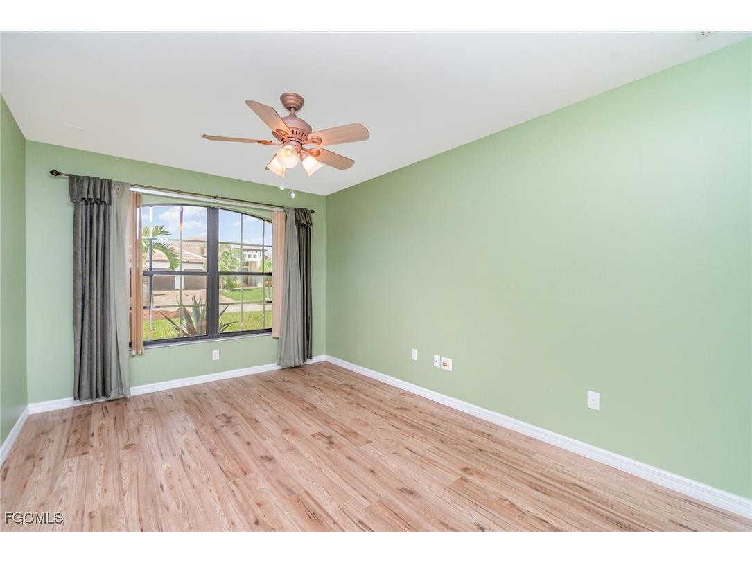 2725 SW 28th Place Cape Coral FL 33914 2025009100 image21