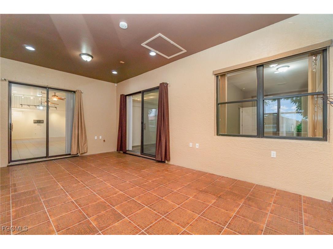 2725 SW 28th Place Cape Coral FL 33914 2025009100 image28