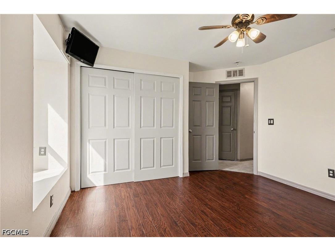 2725 SW 28th Place Cape Coral FL 33914 2026015629 image19