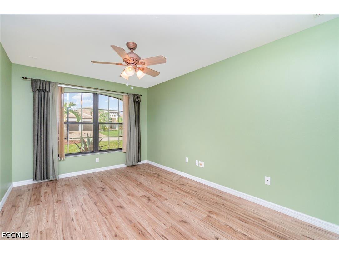2725 SW 28th Place Cape Coral FL 33914 2026015629 image20