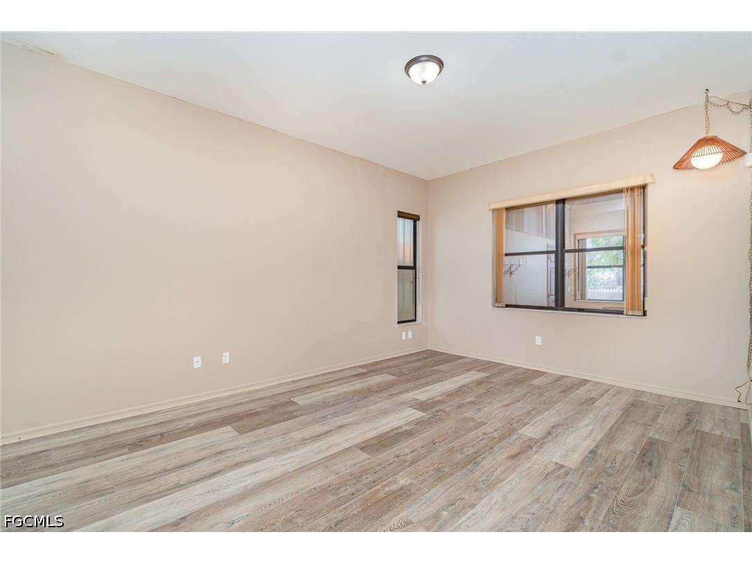 2725 SW 28th Place Cape Coral FL 33914 2026015629 image23