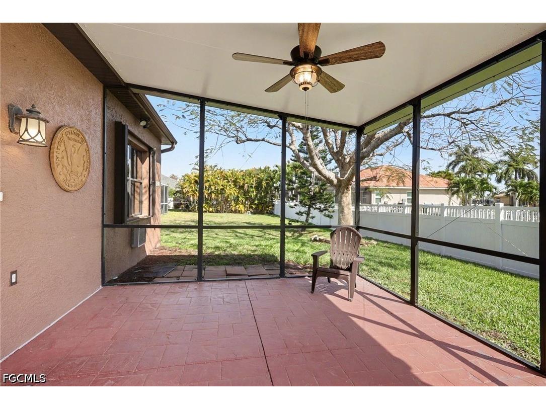 2725 SW 28th Place Cape Coral FL 33914 2026015629 image5